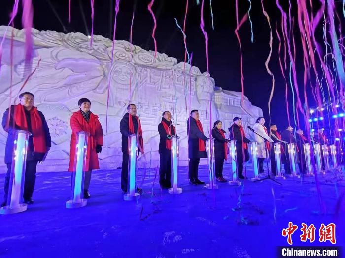 啟動(dòng)儀式現(xiàn)場?！≮w桂華 攝