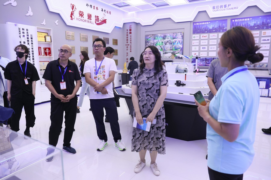 1689127219470466.jpg 7O5A9342.jpg