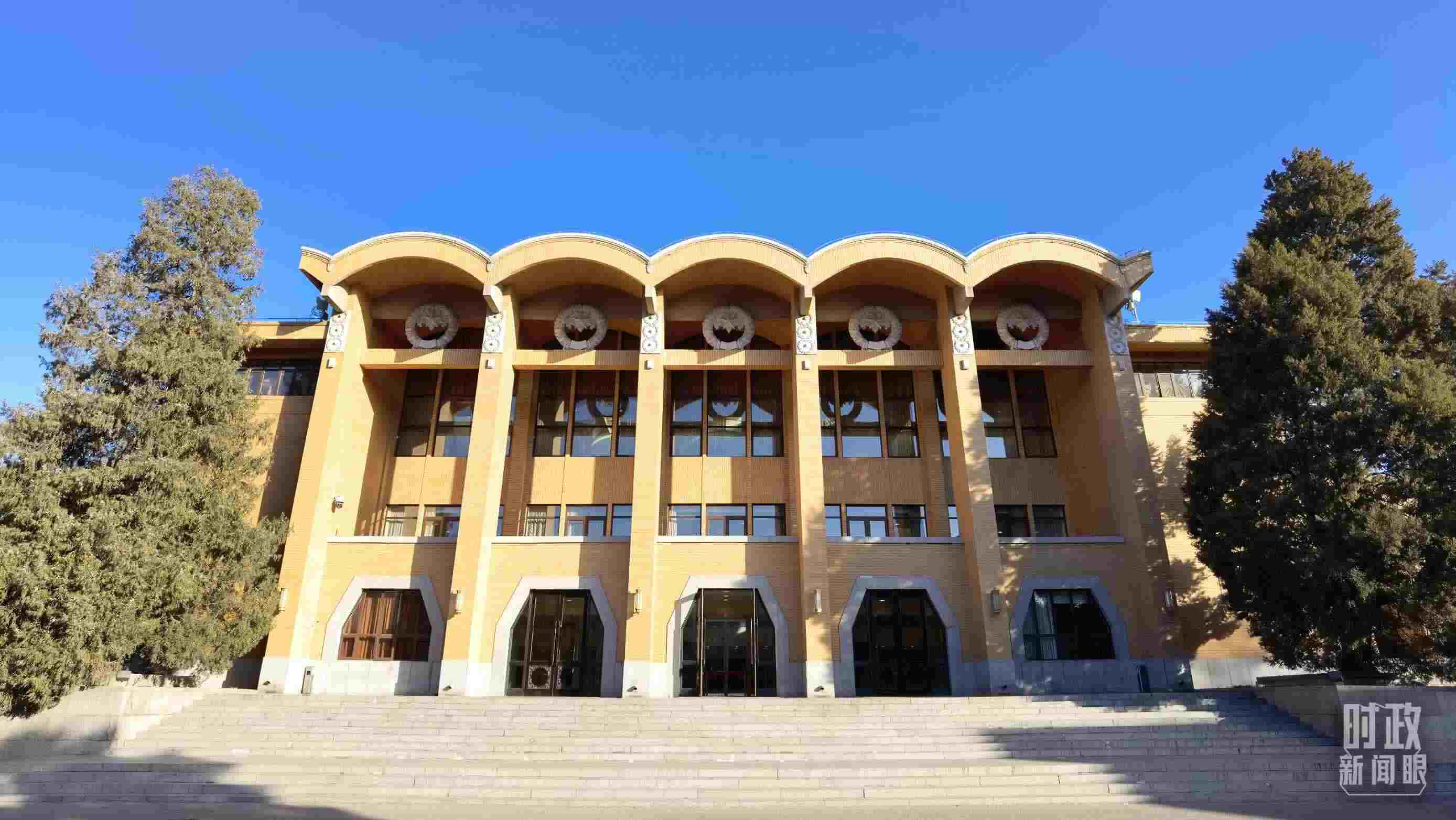 △2023年3月1日，中央黨校建校90周年慶祝大會在這里舉行。（總臺央視記者石丞拍攝）