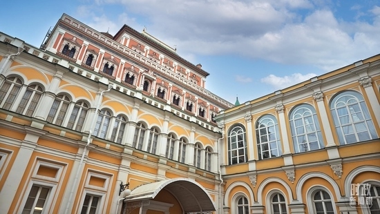  △當(dāng)?shù)貢r(shí)間3月21日，莫斯科，克里姆林宮。（總臺(tái)央廣記者潘毅拍攝）