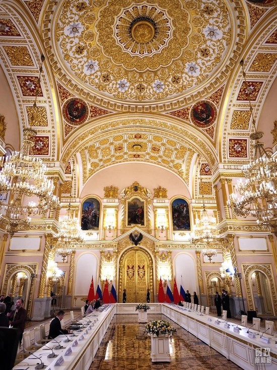 △習(xí)主席和普京總統(tǒng)舉行大范圍會(huì)談的會(huì)場(chǎng)。（總臺(tái)央廣記者潘毅拍攝）