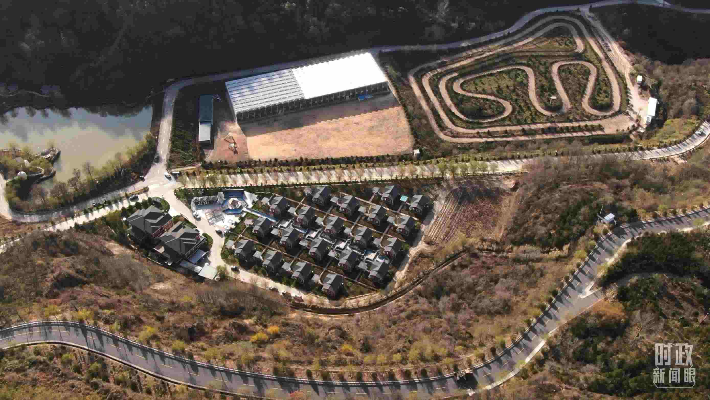 △延安市安塞區(qū)高橋鎮(zhèn)南溝村。2022年10月，總書記曾到這里考察調(diào)研。（總臺記者劉海濤、錢金庫拍攝）