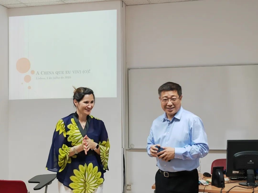 里斯本大學(xué)孔子學(xué)院組織漢語角活動。 圖片來源：里斯本大學(xué)孔子學(xué)院公眾號