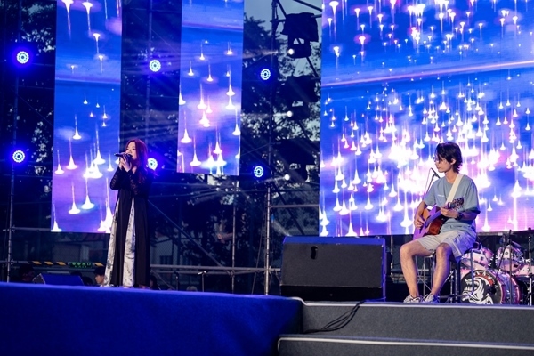 歌會(huì)現(xiàn)場(chǎng)。人民網(wǎng)記者 翁奇羽攝