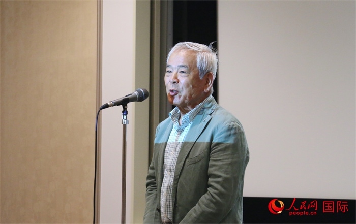 展覽名譽(yù)顧問、日本前文化廳長官青柳正規(guī)致辭。（人民網(wǎng) 許可攝）