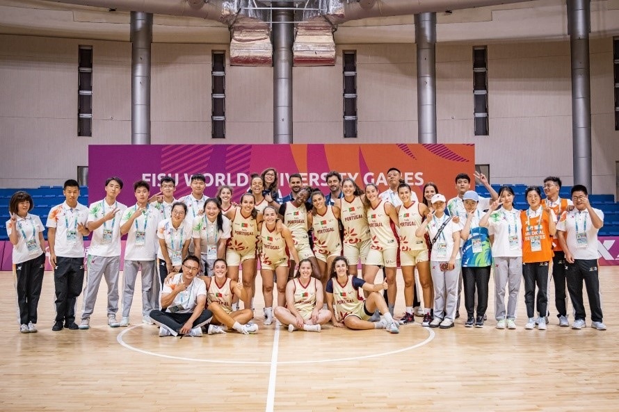 成都大運會葡萄牙女子籃球隊。 受訪者供圖