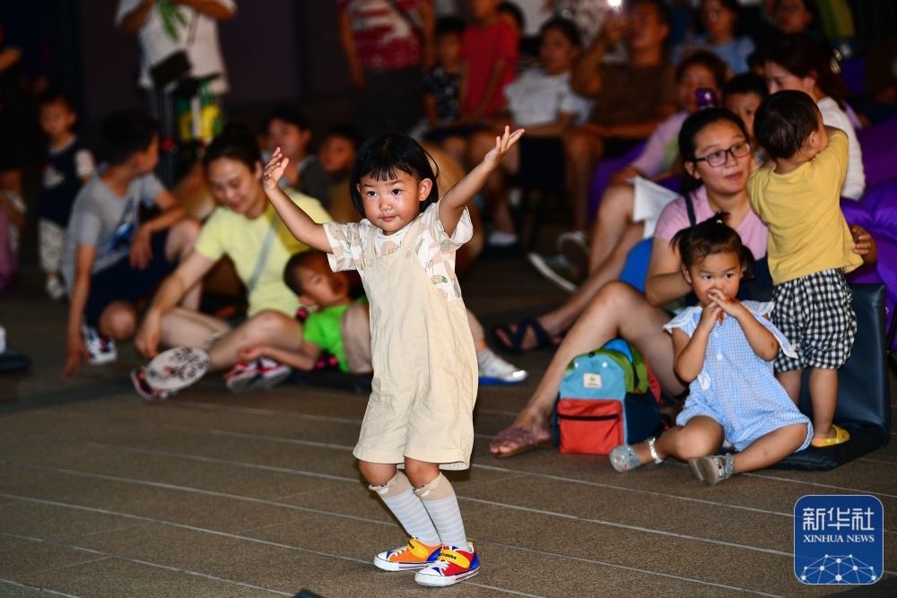 “夜經(jīng)濟”助力釋放文旅消費潛力