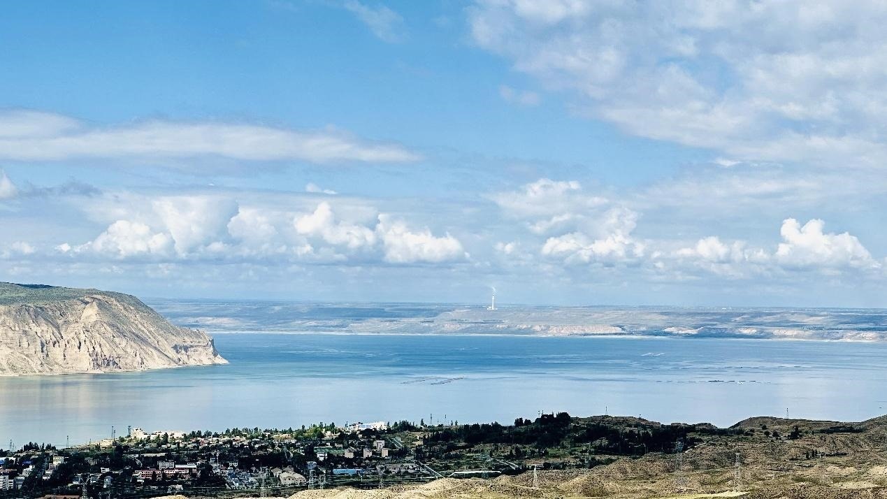 龍羊峽水庫。人民網(wǎng) 劉沛然攝