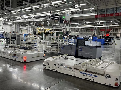 新能源汽車智能生產(chǎn)線。人民網(wǎng) 王紹紹攝