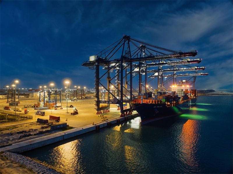 萊基港實行7×24小時裝卸作業(yè)機制。受訪者供圖
