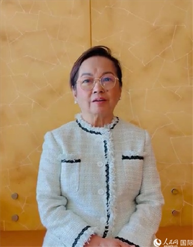 菲律賓前總統(tǒng)阿羅約通過視頻發(fā)表致辭。人民網(wǎng)記者樊帆 攝