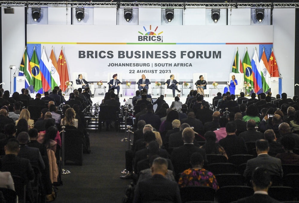 這是2023年8月22日在南非約翰內(nèi)斯堡拍攝的金磚國(guó)家工商論壇現(xiàn)場(chǎng)。新華社記者 李亞輝 攝