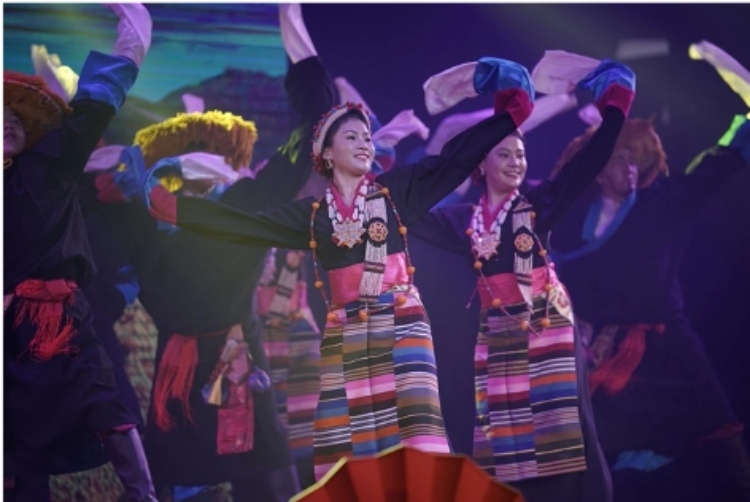 圖為2024“歡樂(lè)春節(jié)”中泰互致新春賀辭活動(dòng)現(xiàn)場(chǎng)。 中國(guó)駐泰國(guó)大使館文化處供圖