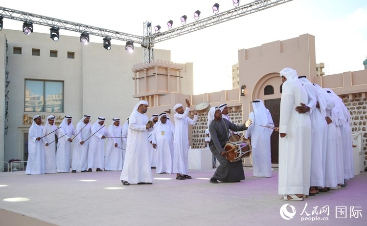 阿拉伯歌舞表演。人民網(wǎng) 塔里克·易卜拉欣攝