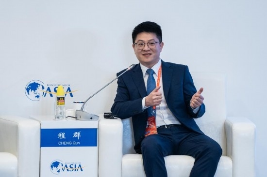 3月27日，猿輔導集團副總裁、人工智能研究院院長程群在分論壇上發(fā)言。新華社記者 曹夢瑤 攝