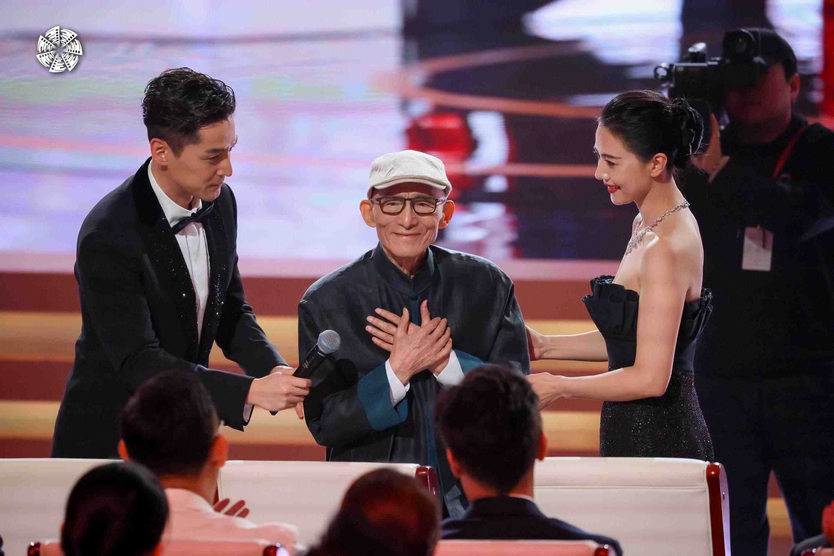 從左到右依次為演員胡歌，演員游本昌，演員高圓圓。主辦方供圖