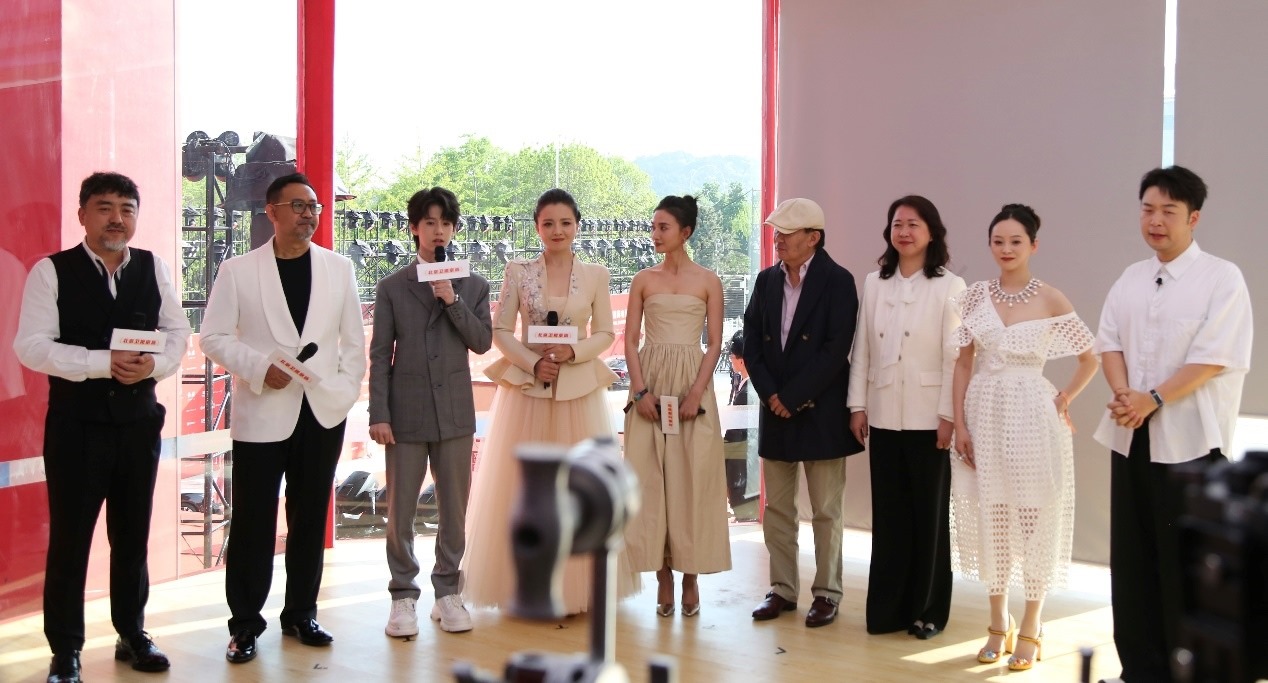 “品牌助力電影”公益直播活動現(xiàn)場。主辦方供圖