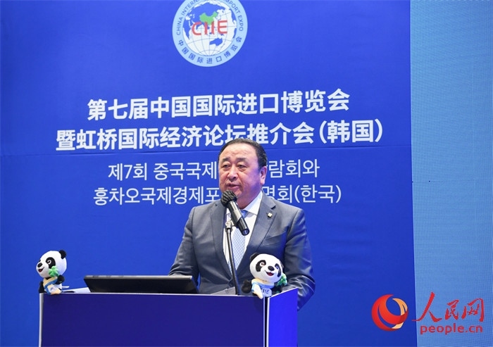 中國(guó)國(guó)際進(jìn)口博覽局黨委書記、副局長(zhǎng)孫成海致辭。 人民網(wǎng) 程安康攝
