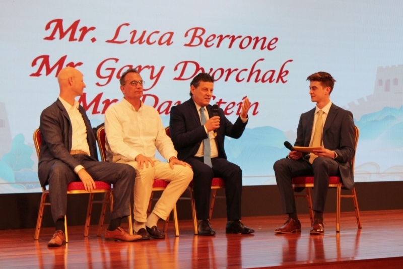 2、在故事分享環(huán)節(jié)，多名友好人士分享他們與中國的故事。 伊莎貝爾·羅德里格斯攝