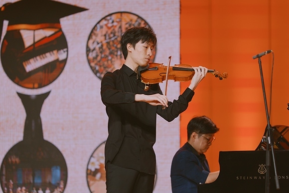 會議現(xiàn)場。學(xué)校供圖