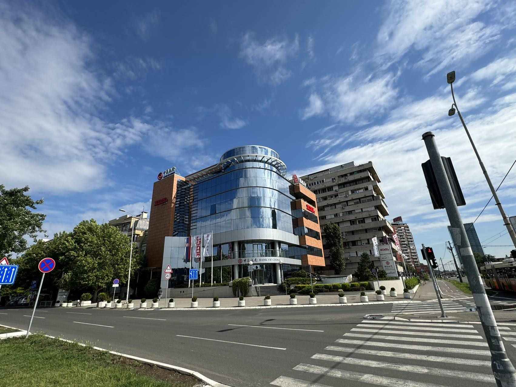 圖片說(shuō)明：中國(guó)銀行（塞爾維亞）有限公司外景。 中國(guó)銀行（塞爾維亞）有限公司供圖