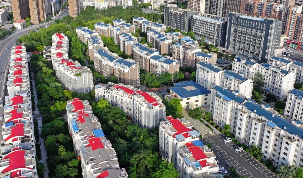 6月19日拍攝的長城花園社區(qū)（無人機照片）。