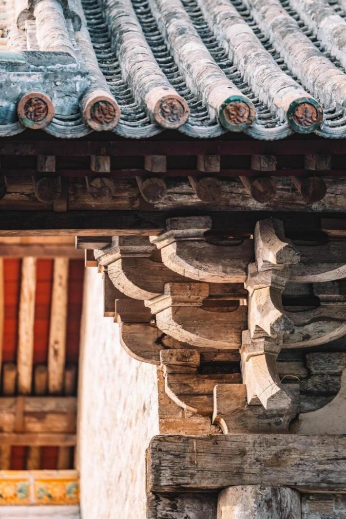 高平市古建資圣寺斗拱結(jié)構(gòu)。王劍攝