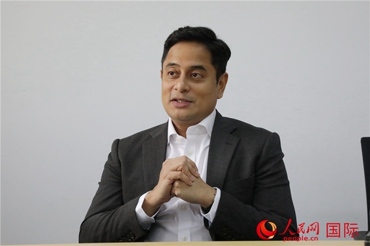 8月16日，雪蘭莪州創(chuàng)新與數(shù)字基礎設施執(zhí)行委員會主席法米接受人民網(wǎng)專訪。人民網(wǎng) 王婧攝