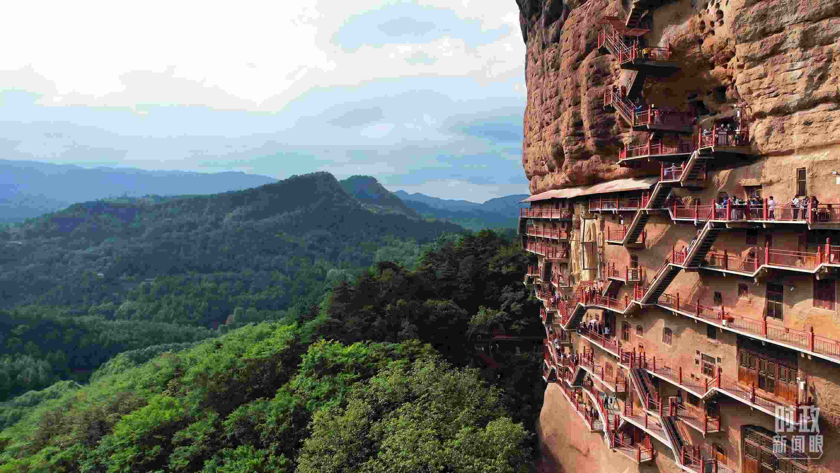 △ 麥積山石窟。（總臺記者馬凌峰拍攝）