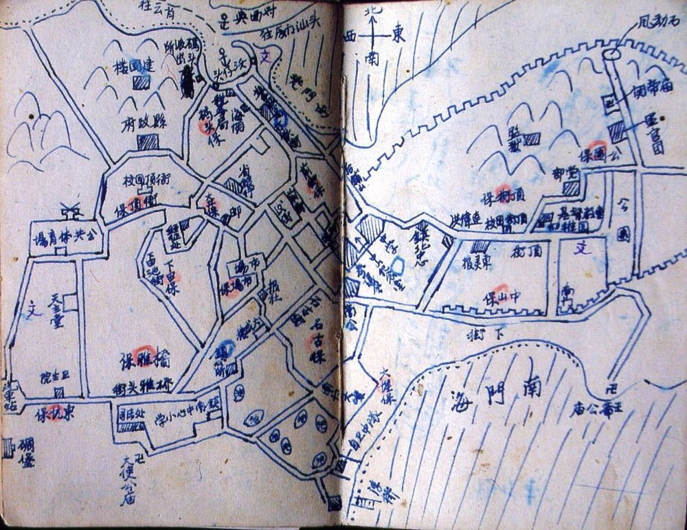 谷文昌在筆記本上繪制的東山建設規(guī)劃圖（資料照片）。