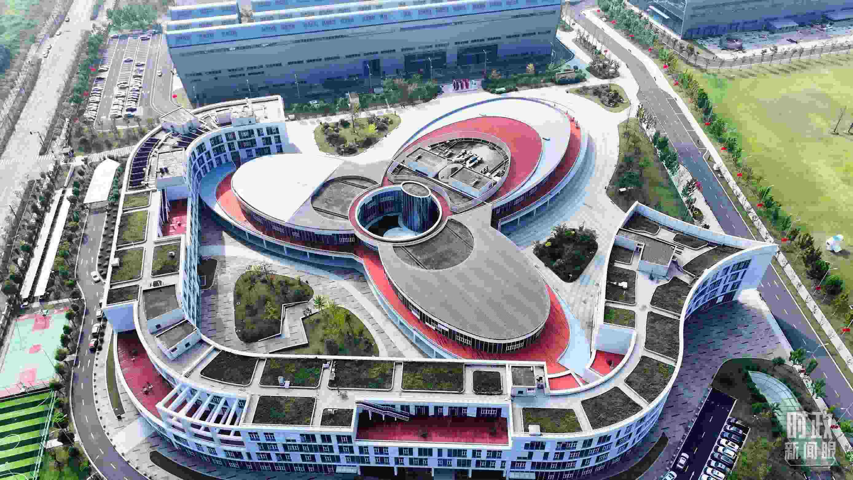 △位于合肥未來大科學(xué)城的聚變堆主機(jī)關(guān)鍵系統(tǒng)綜合研究設(shè)施園區(qū)。（總臺(tái)記者陳志猛拍攝）