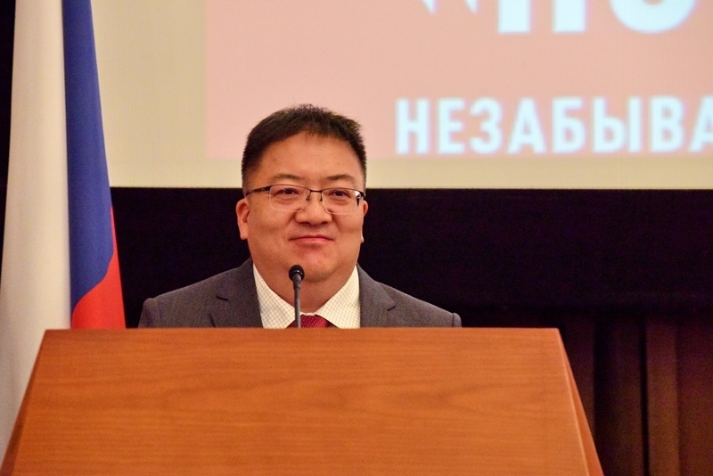 新華出版社社長匡樂成致辭。 主辦方供圖