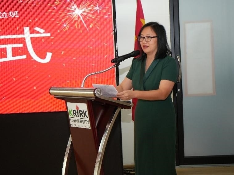 泰國華文教師公會(huì)主席羅鐵英致辭。主辦方供圖