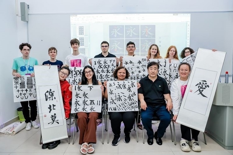 深北莫舉行文化交流活動(dòng)。深北莫供圖