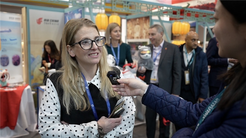 英格蘭約克旅游局局長薩曼莎·亨特接受采訪。 吳若鳴攝