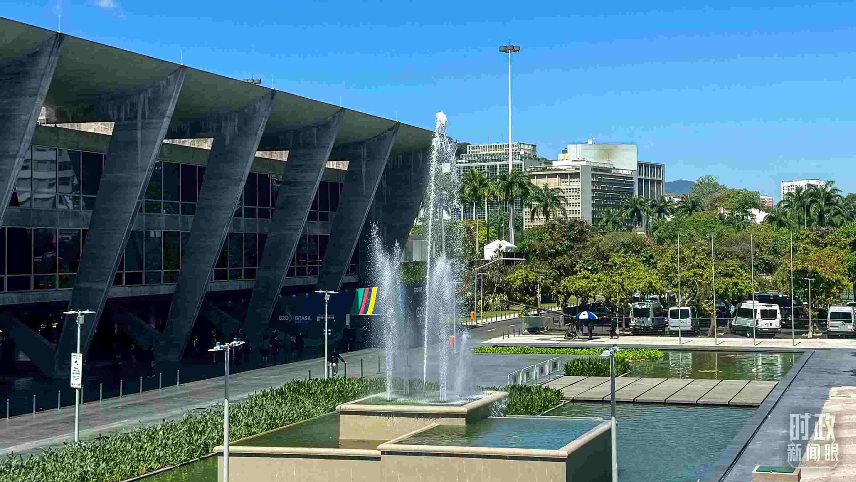 △G20峰會(huì)舉辦地，巴西里約熱內(nèi)盧現(xiàn)代藝術(shù)博物館。（總臺(tái)央視記者趙怡彬拍攝）