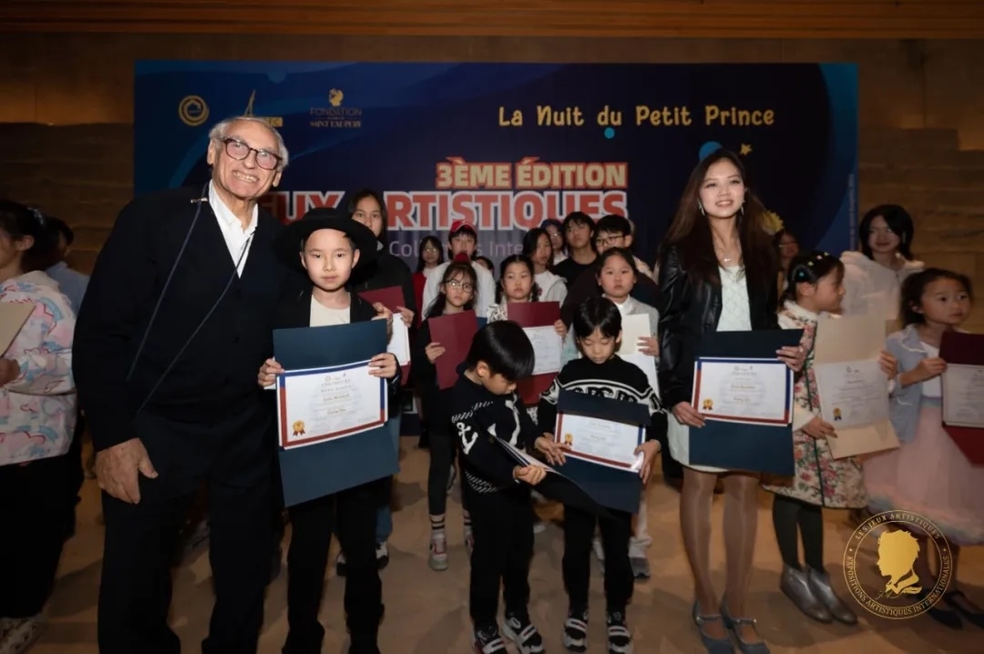 第三屆國際藝術(shù)聯(lián)創(chuàng)聯(lián)展盛大開幕。法中交流促進會供圖