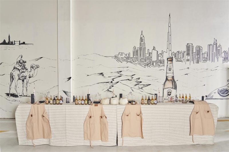 工廠內(nèi)設(shè)有互動區(qū)，參觀訪客可以親手制作麥芽飲料，受訪對象供圖