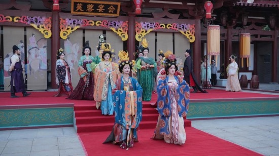 大唐芙蓉園舉辦的漢服展演活動(dòng)。受訪者供圖