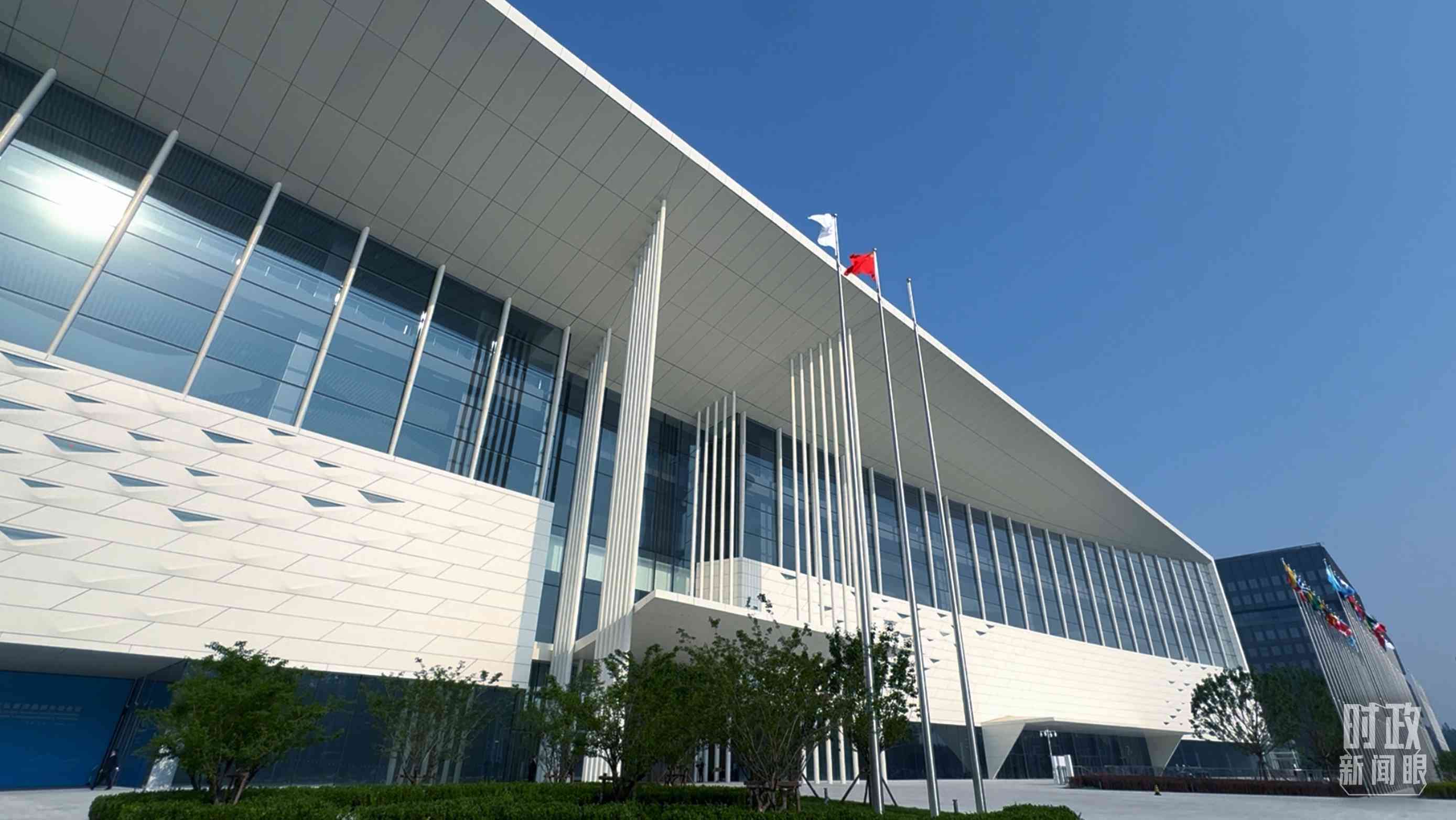 中拉論壇第四屆部長(zhǎng)級(jí)會(huì)議開幕式在國(guó)家會(huì)議中心舉行。（總臺(tái)央視記者蔣碩拍攝）