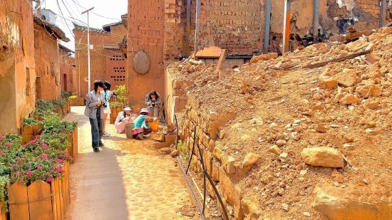 川美學(xué)生戶外實踐。